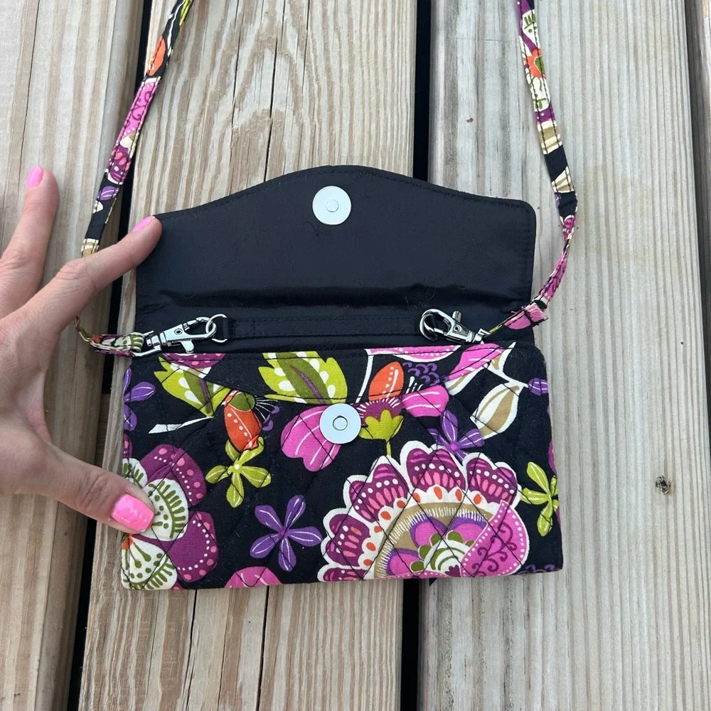 Vera Bradley Pirouette‎ Pink Removable Strap Crossbody Wallet Excellent Shape